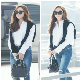 Jessica郑秀妍最新机场街拍 玩转随性休闲风