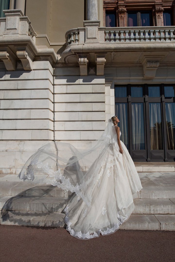 Alessandra Rinaudo 2024婚纱礼服系列一