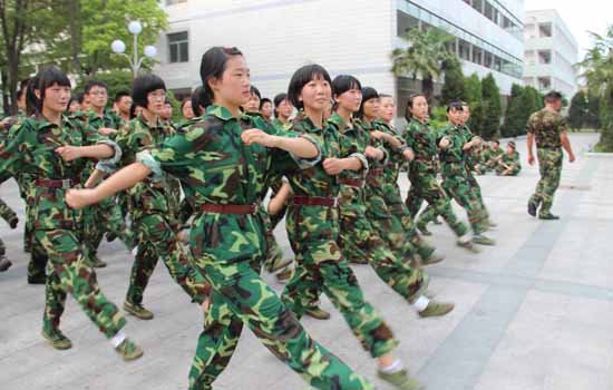军训来月经怎么办 女生经期军训必知这6点