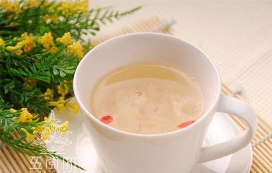 喝什么茶润肺止咳 秋季润肺止咳必饮8款茶