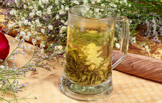 花茶和绿茶能一起喝吗 绿茶和花茶从品茶角度不建议混搭