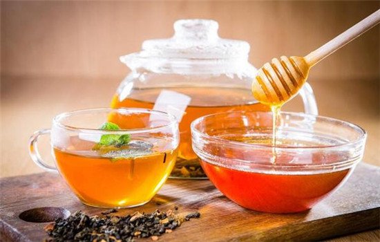 什么人不能吃蜂蜜 这4类人是绝对不能吃蜂蜜的