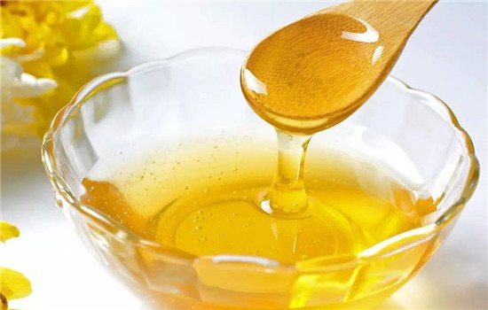 咳嗽喝蜂蜜水有用吗 可以适量喝蜂蜜水