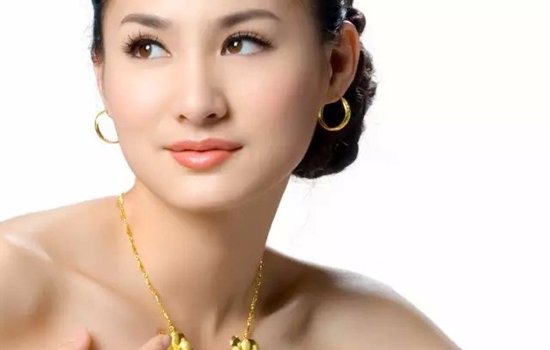 孕妇可以戴黄金吗 建议孕期避免戴黄金