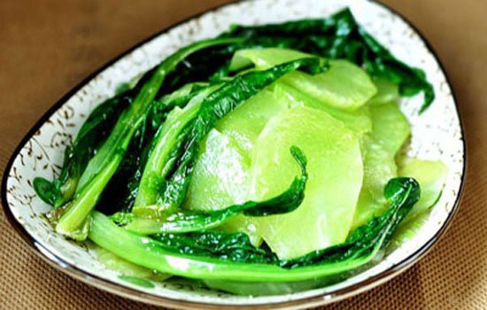 哺乳期吃什么奶水多 吃这十三种食物宝宝不愁奶水