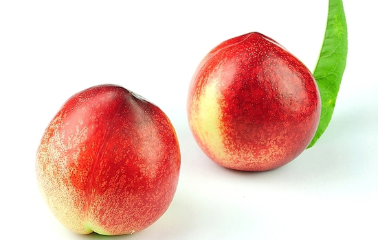 孕妇吃桃子对胎儿好吗 正确吃桃子才有好处
