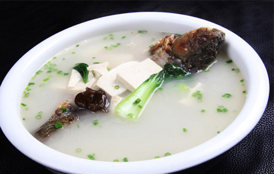 秋季坐月子食谱 六大食谱秋季坐月子必吃