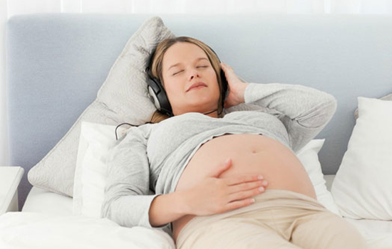 孕妇睡眠不足会怎样 孕妈容易早产不可大意