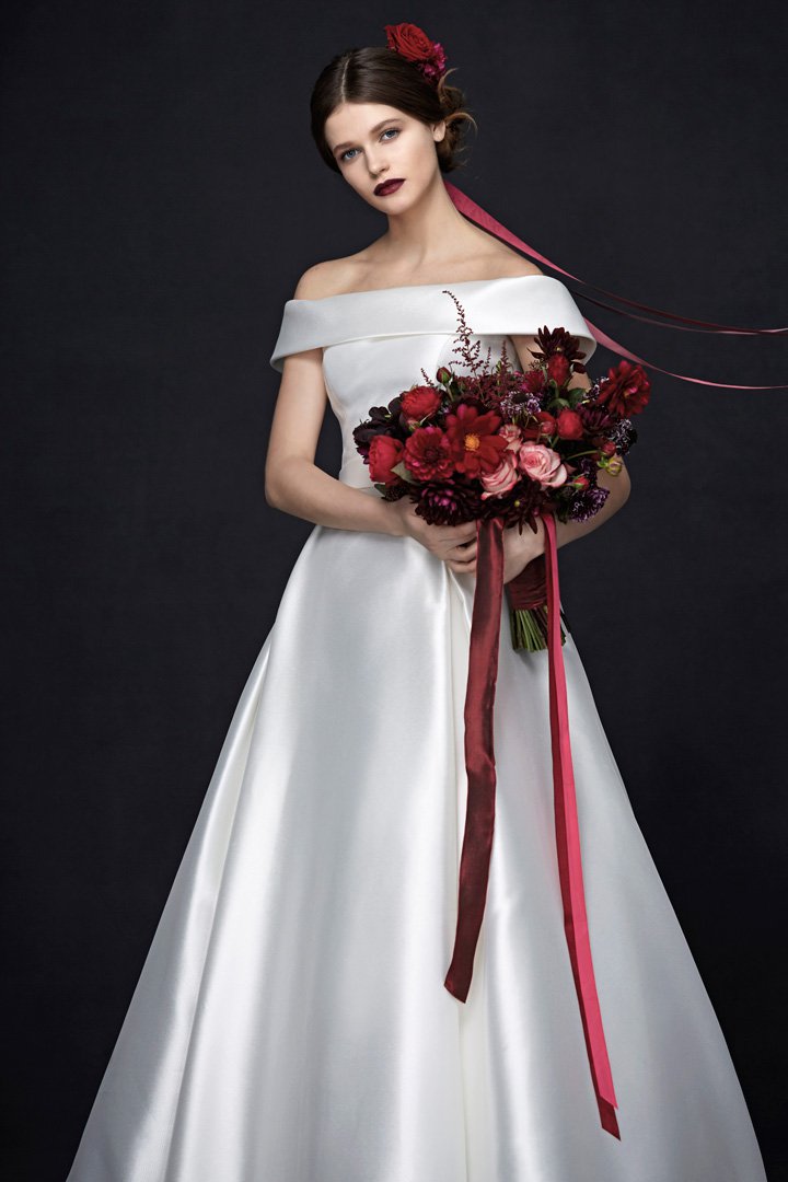 Alan Hannah 婚纱礼服系列大片