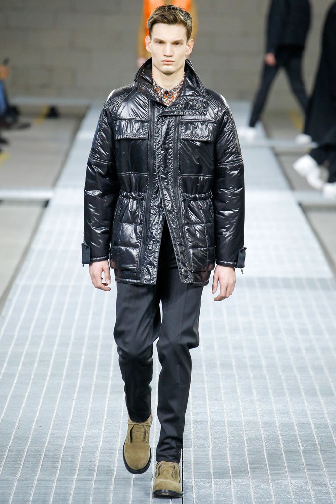 Dirk Bikkembergs 2024米兰时装周男装秀