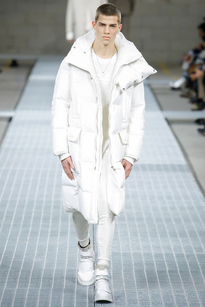 Dirk Bikkembergs 2024米兰时装周男装秀