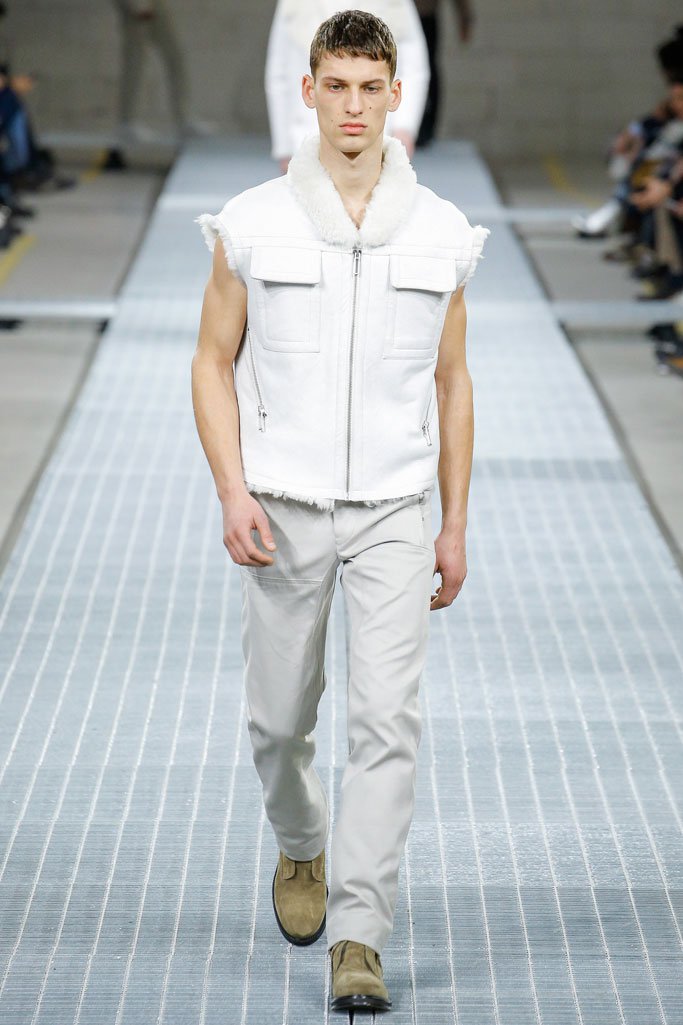 Dirk Bikkembergs 2024米兰时装周男装秀