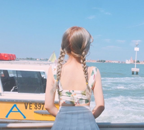 雾灰色头发图片 尽显新潮流