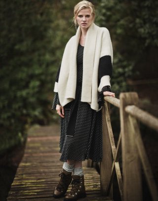 超模Lara Stone 演绎《The Edit》时尚杂志大片