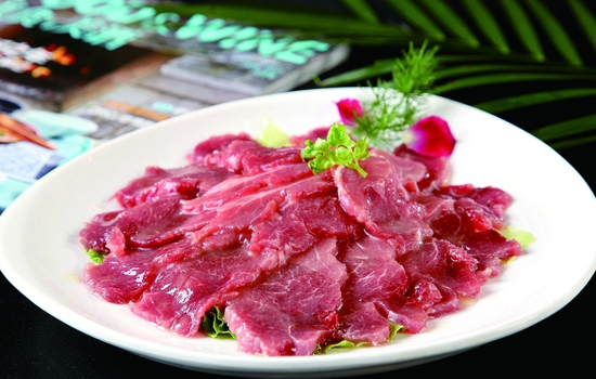 冬季吃羊肉的十大好处 冬令补品羊肉吃起来