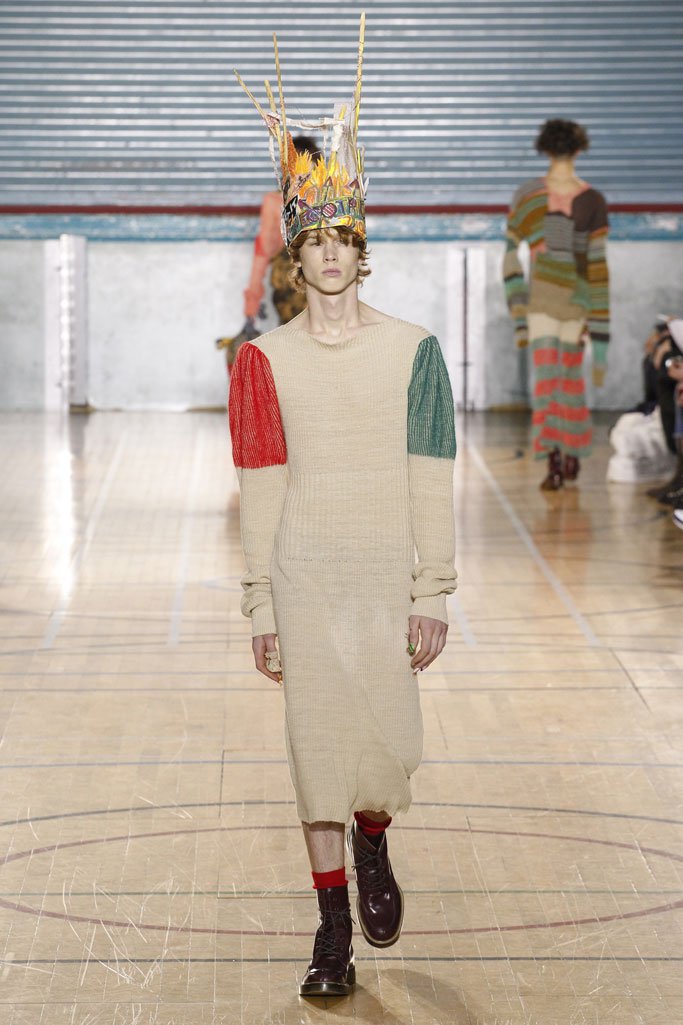 Vivienne Westwood 2024伦敦时装发布会时装秀