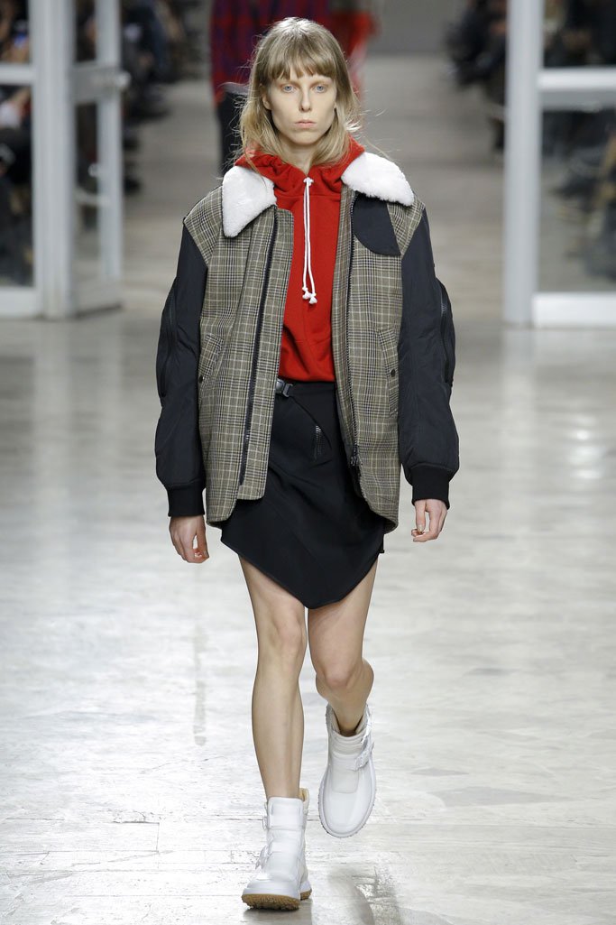 Tim Coppens（蒂姆·科庞）2024佛罗伦萨Pitti Uomo男装秀