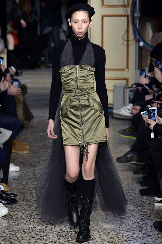 Moschino（莫斯奇诺）2024米兰时装周男装秀