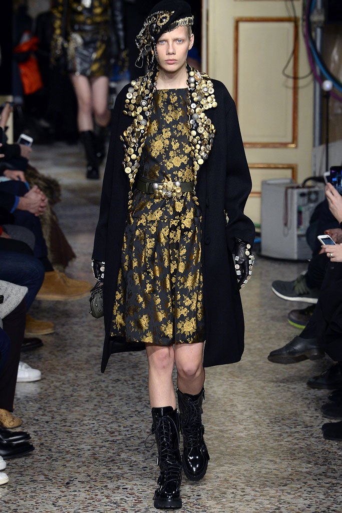 Moschino（莫斯奇诺）2024米兰时装周男装秀
