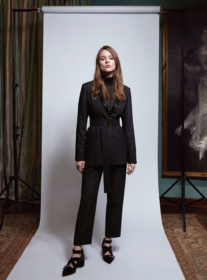 Blumarine（蓝色情人）2024女装品牌广告大片