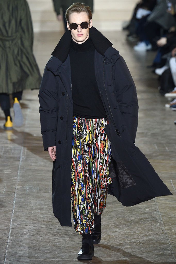 Issey Miyake（三宅一生）2024巴黎时装周男装秀