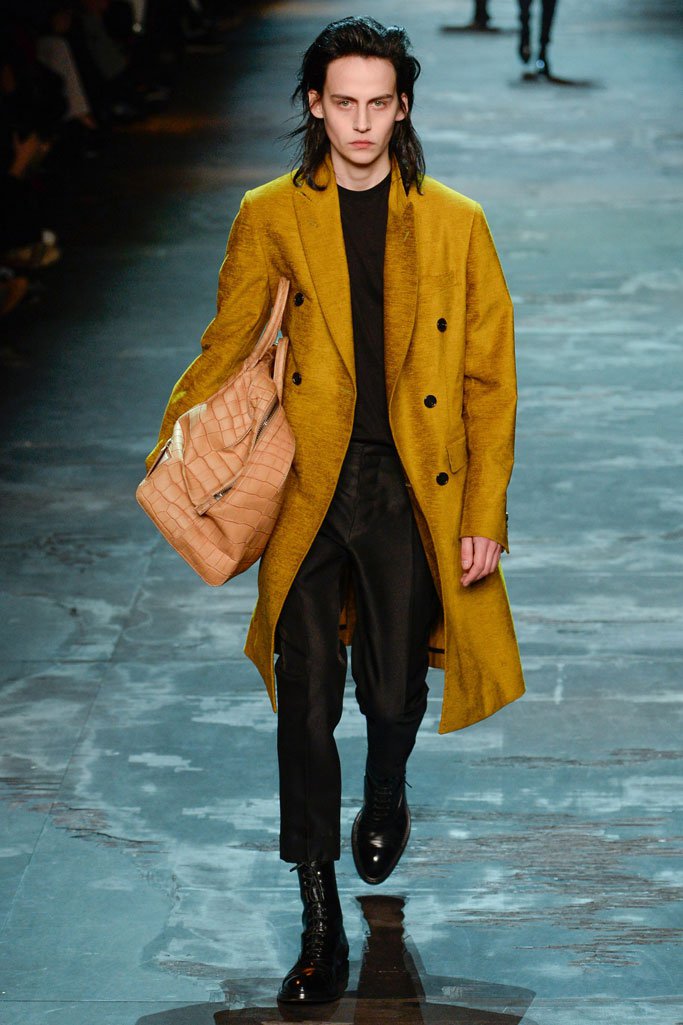 Berluti（伯尔鲁帝）2024巴黎时装周秋冬男装秀