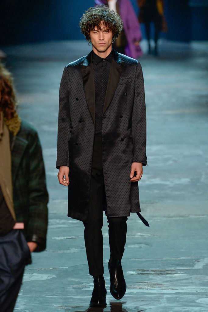 Berluti（伯尔鲁帝）2024巴黎时装周秋冬男装秀