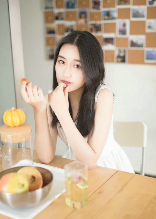 17年女生发型 清纯又甜美