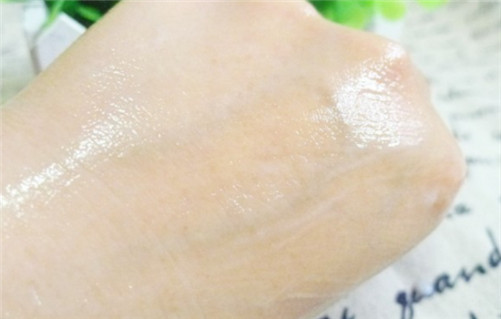 ipsa的自律乳液怎么样 根据肤质去选就是最好的乳液