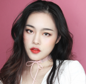蜜桃约会妆教程 心机满满约会妆