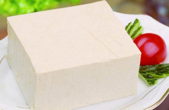 豆腐可以生吃吗 豆腐生吃好还是熟吃好