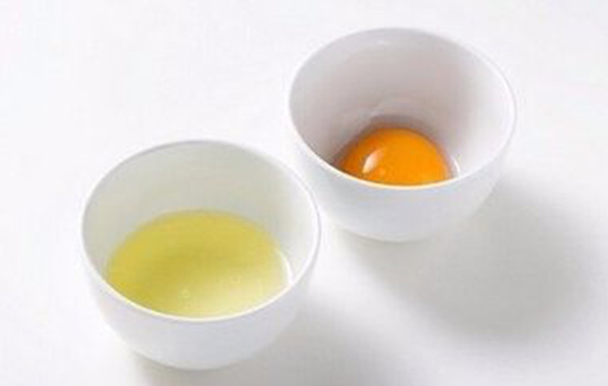 宝宝为什么不能吃鸡蛋清