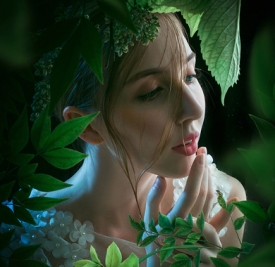 喷雾和爽肤水的区别 两款补水保湿神器要分清