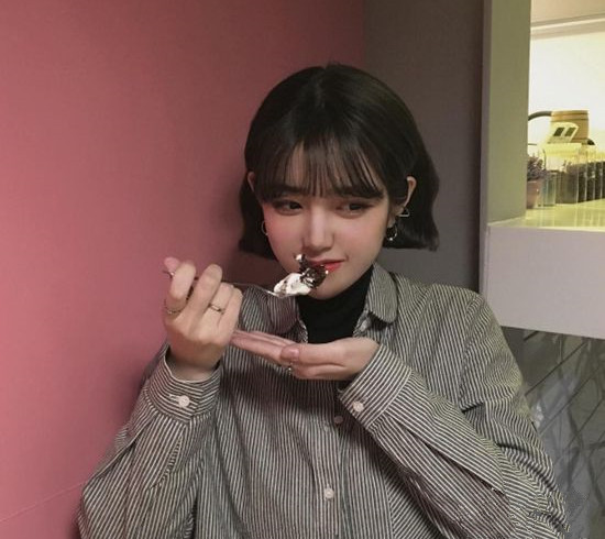 2025新款发型女图片 流行又养眼