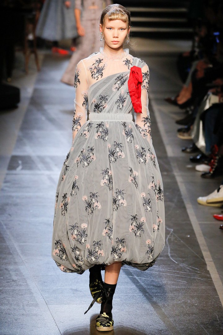 Erdem（艾尔丹姆）2024伦敦时装周时装秀