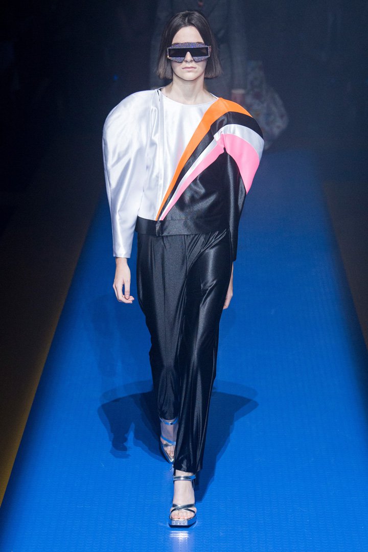 GUCCI（古驰）2024米兰时装周时装秀