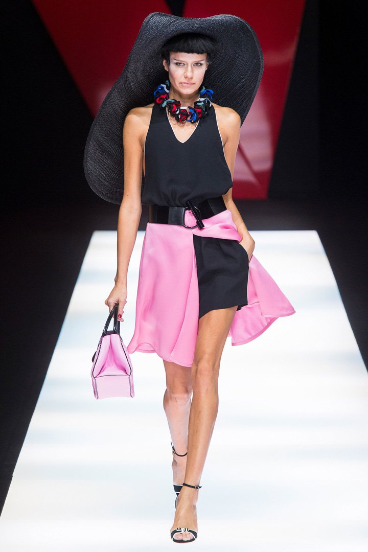 Giorgio Armani（乔治·阿玛尼）2024米兰时装周时装秀