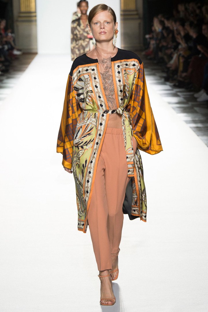 Dries Van Noten 2024巴黎时装周时装秀
