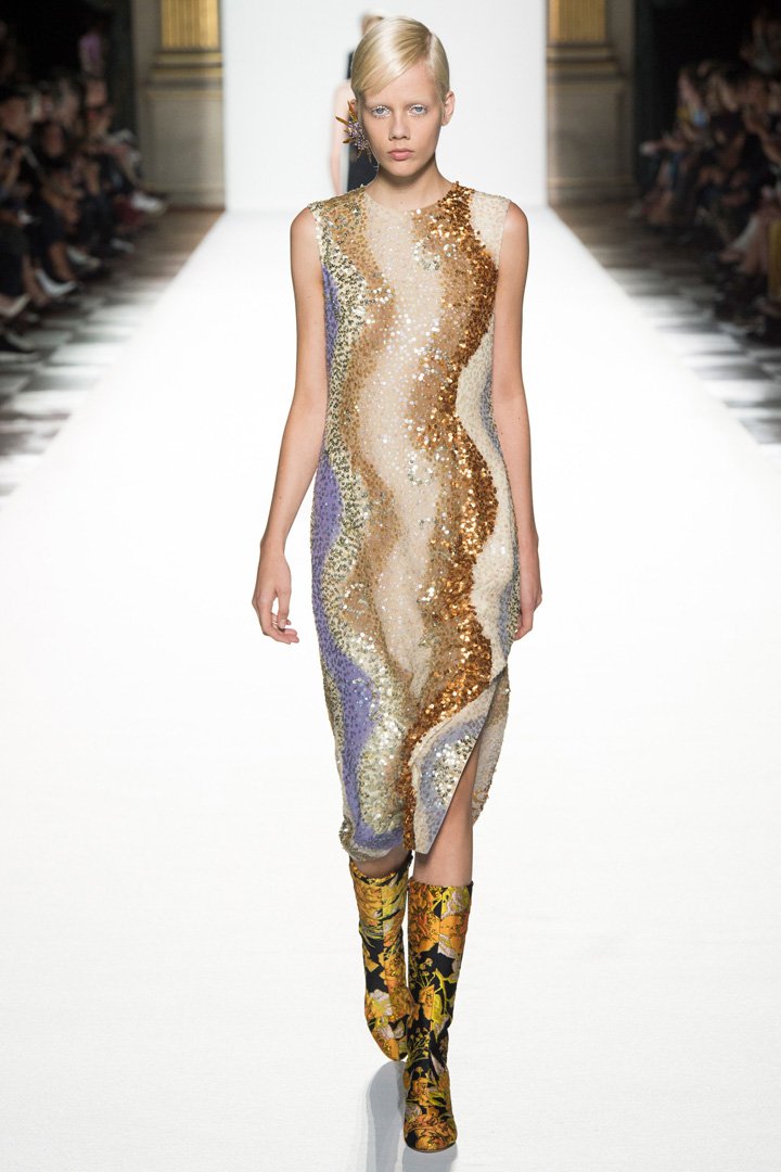 Dries Van Noten 2024巴黎时装周时装秀