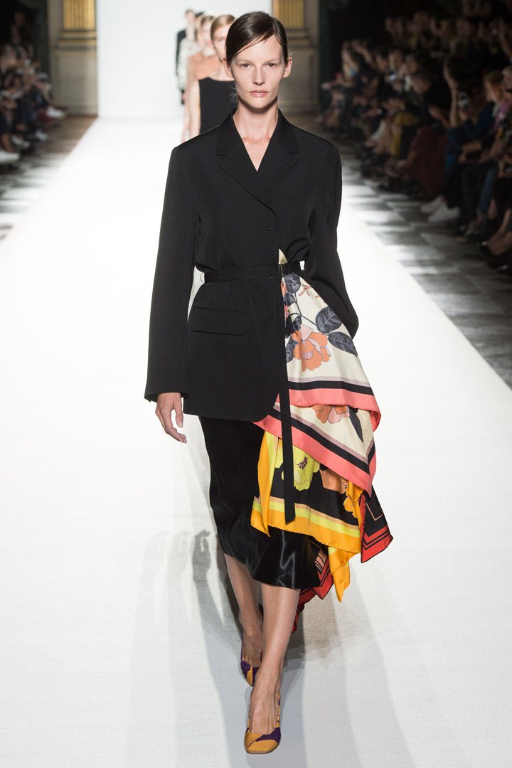 Dries Van Noten 2024巴黎时装周时装秀