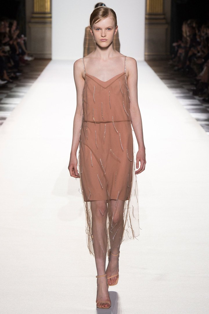Dries Van Noten 2024巴黎时装周时装秀