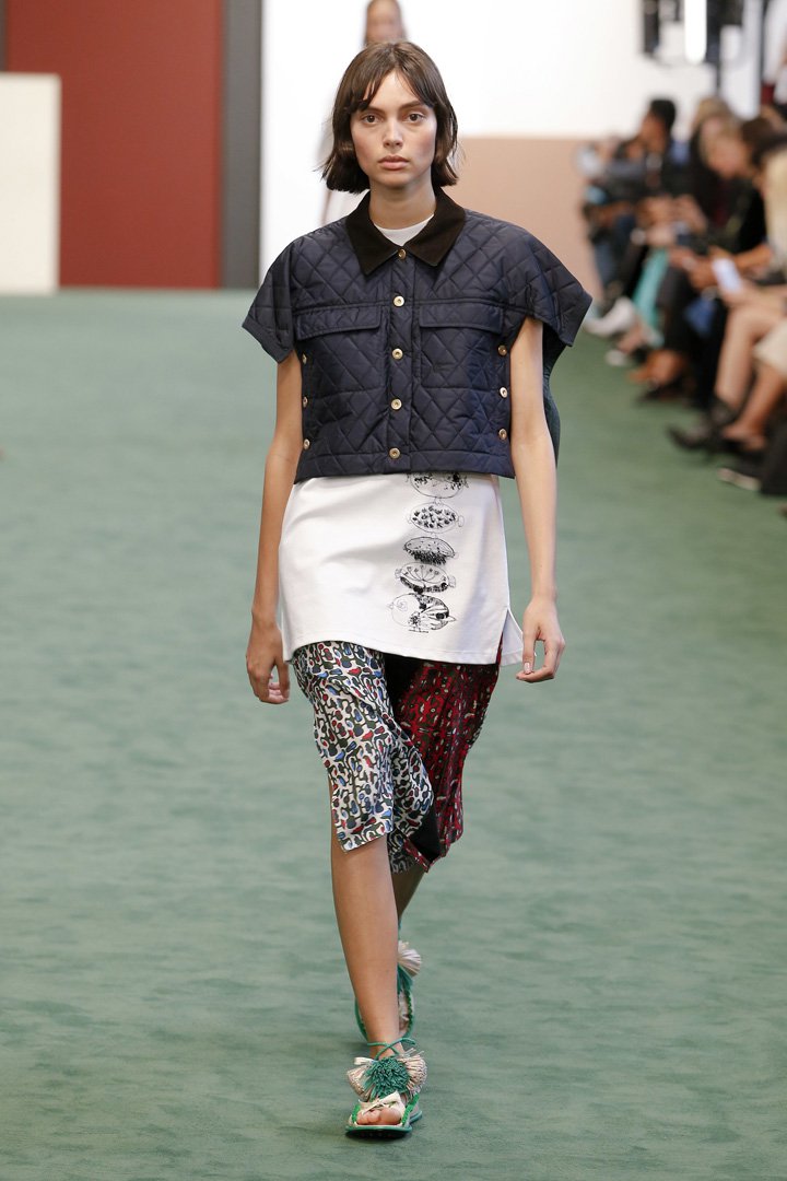 Carven（卡纷）2024巴黎时装周时装秀