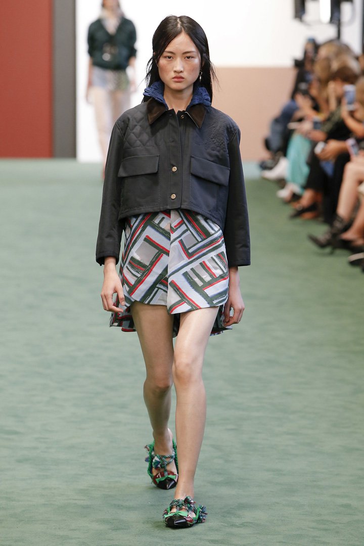 Carven（卡纷）2024巴黎时装周时装秀