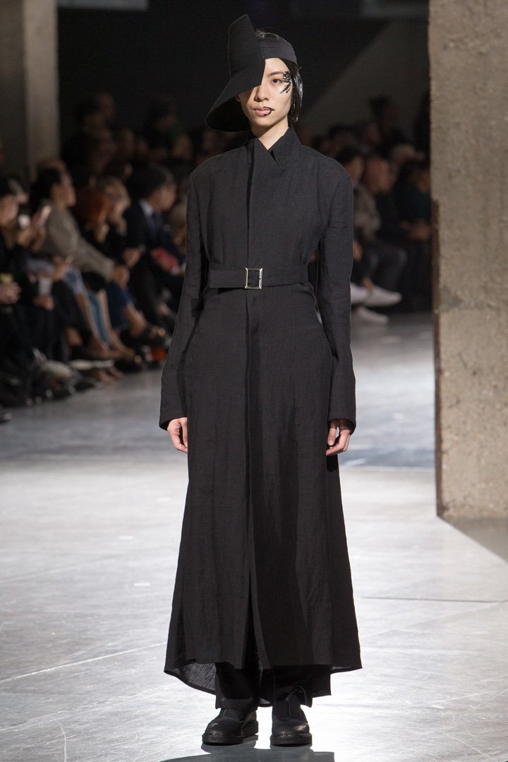 Yohji Yamamoto（山本耀司）2024巴黎时装周时装秀