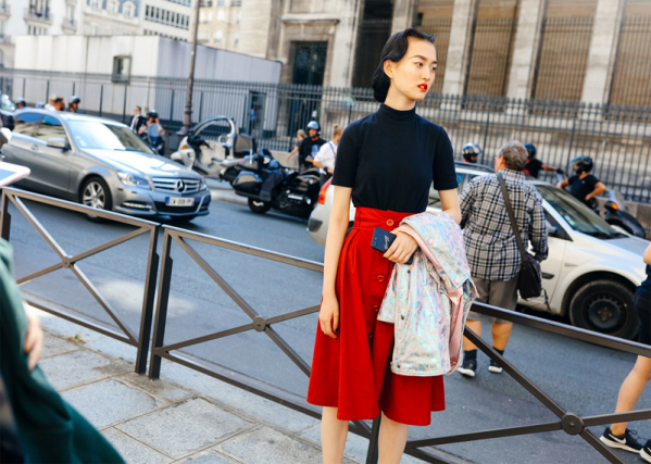 2025服装流行色彩 今年夏天穿这几个色美翻天