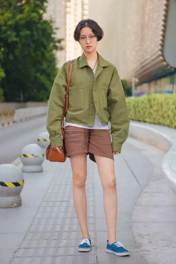 2025夏季服装流行色 你与女神就差一个“莫兰迪色系”
