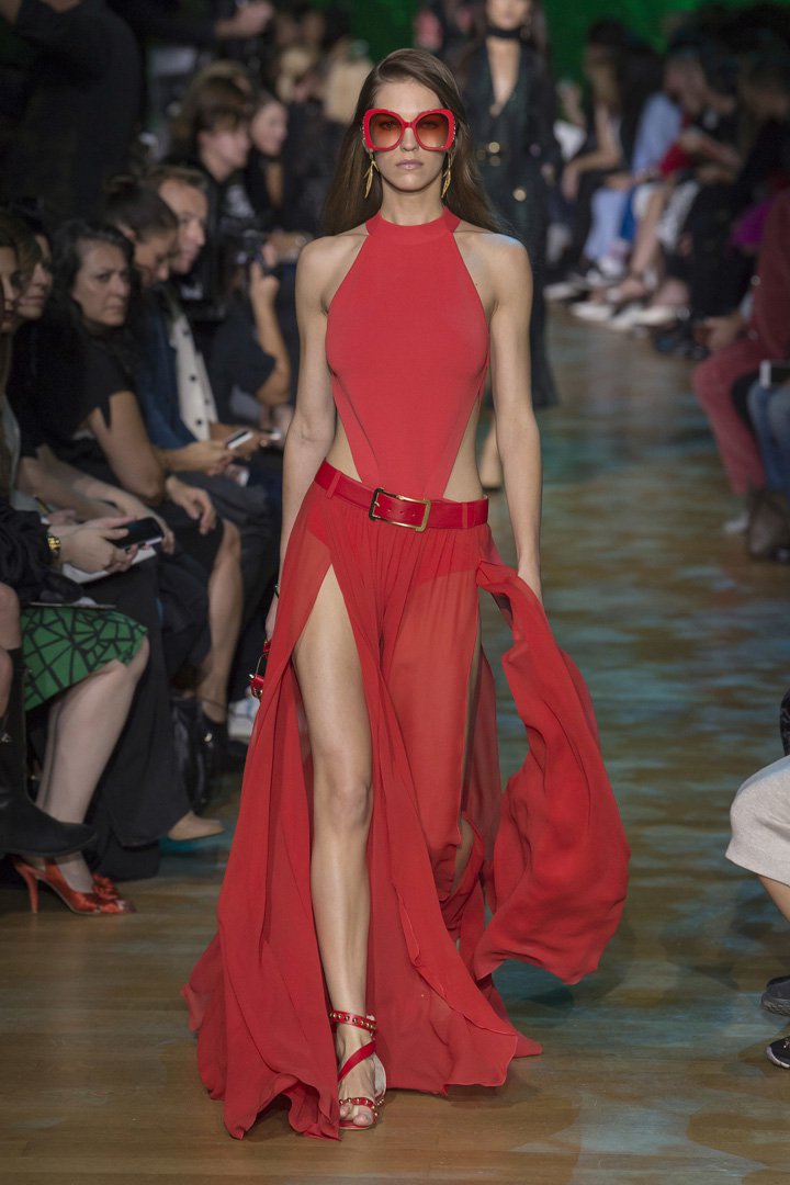 Elie Saab 2024巴黎时装周时装秀