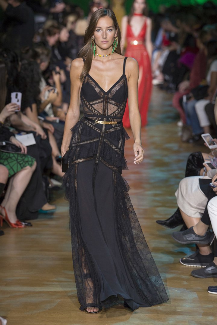 Elie Saab 2024巴黎时装周时装秀