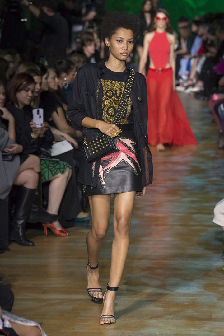 Elie Saab 2024巴黎时装周时装秀