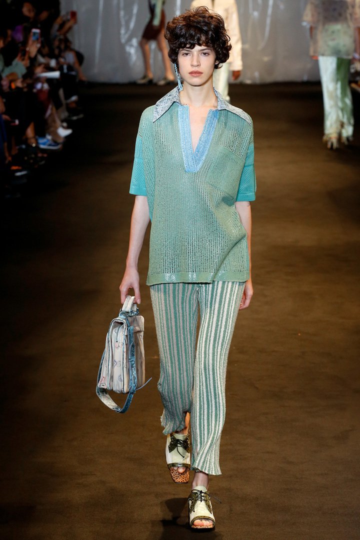 Acne Studios（艾克妮）2024巴黎时装周时装秀
